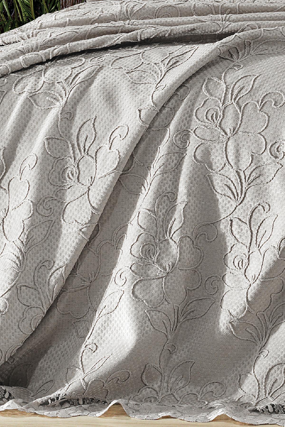 Rosella Dantelli Çift Kişilik 7 Parça Nevresim + Pike Set