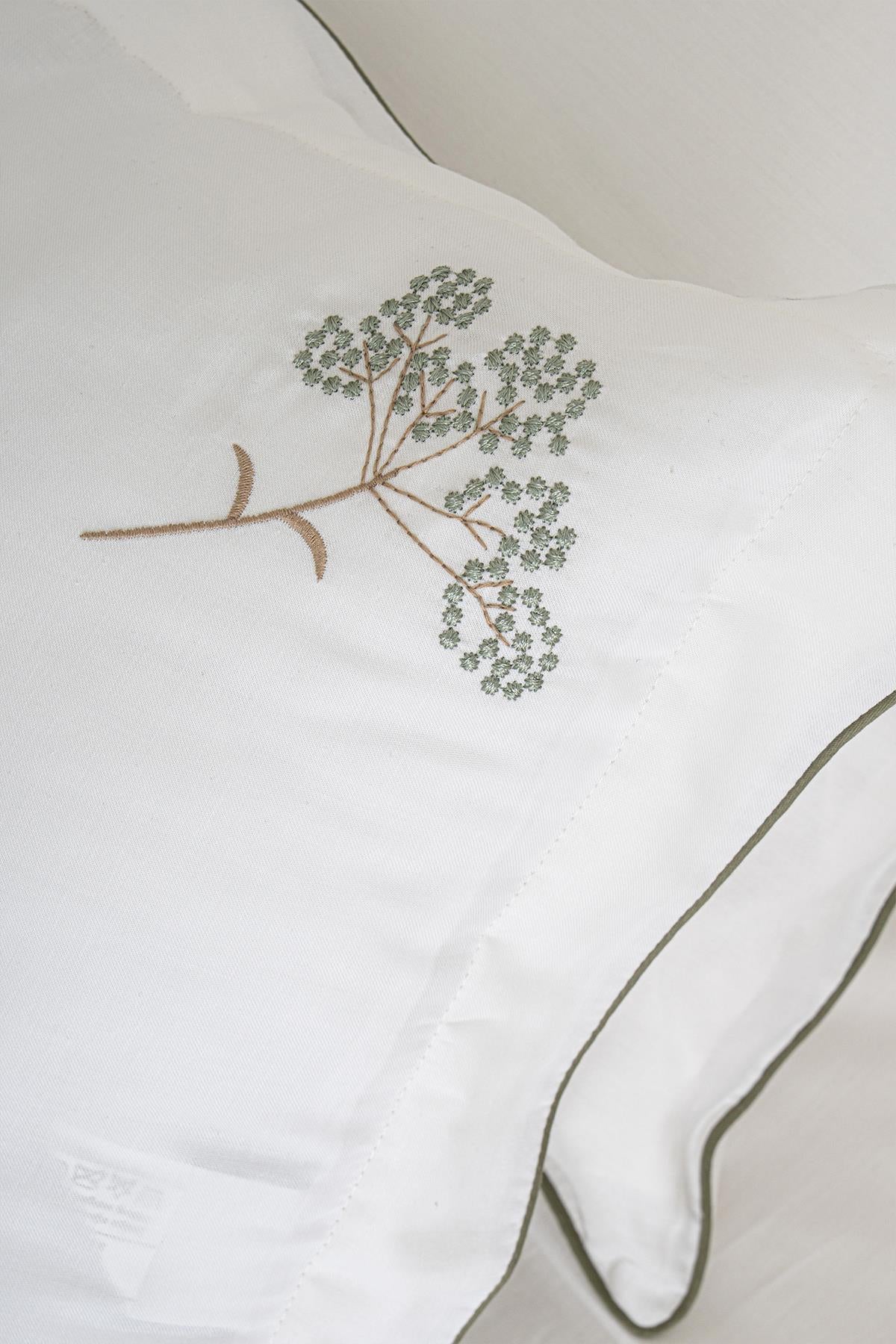 Sementa Çiçek Nakışlı Pamuk Saten Çift Kişilik 6 Parça Nevresim Takımı