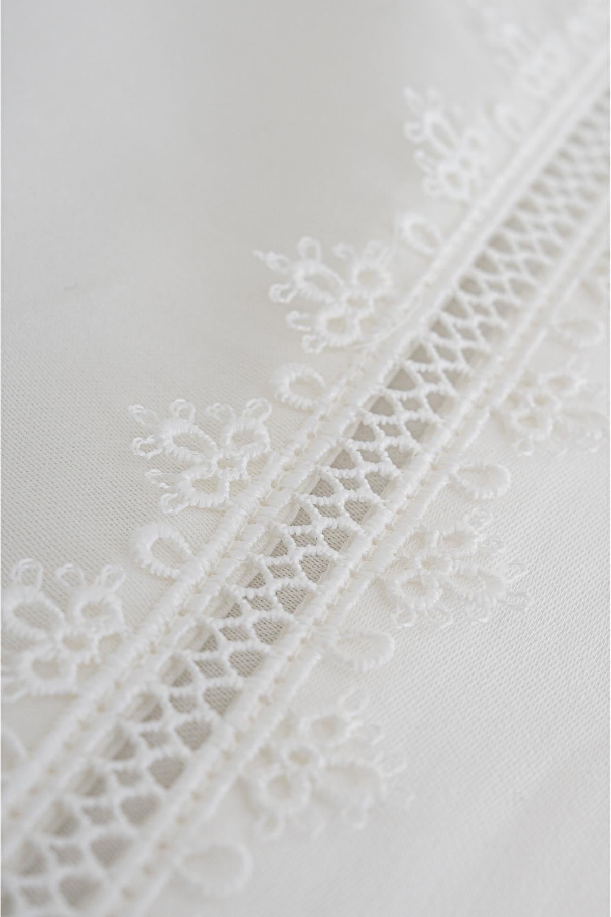 Sena Bebek İşlemeli Pamuk Saten 4 Parça Nevresim Takımı