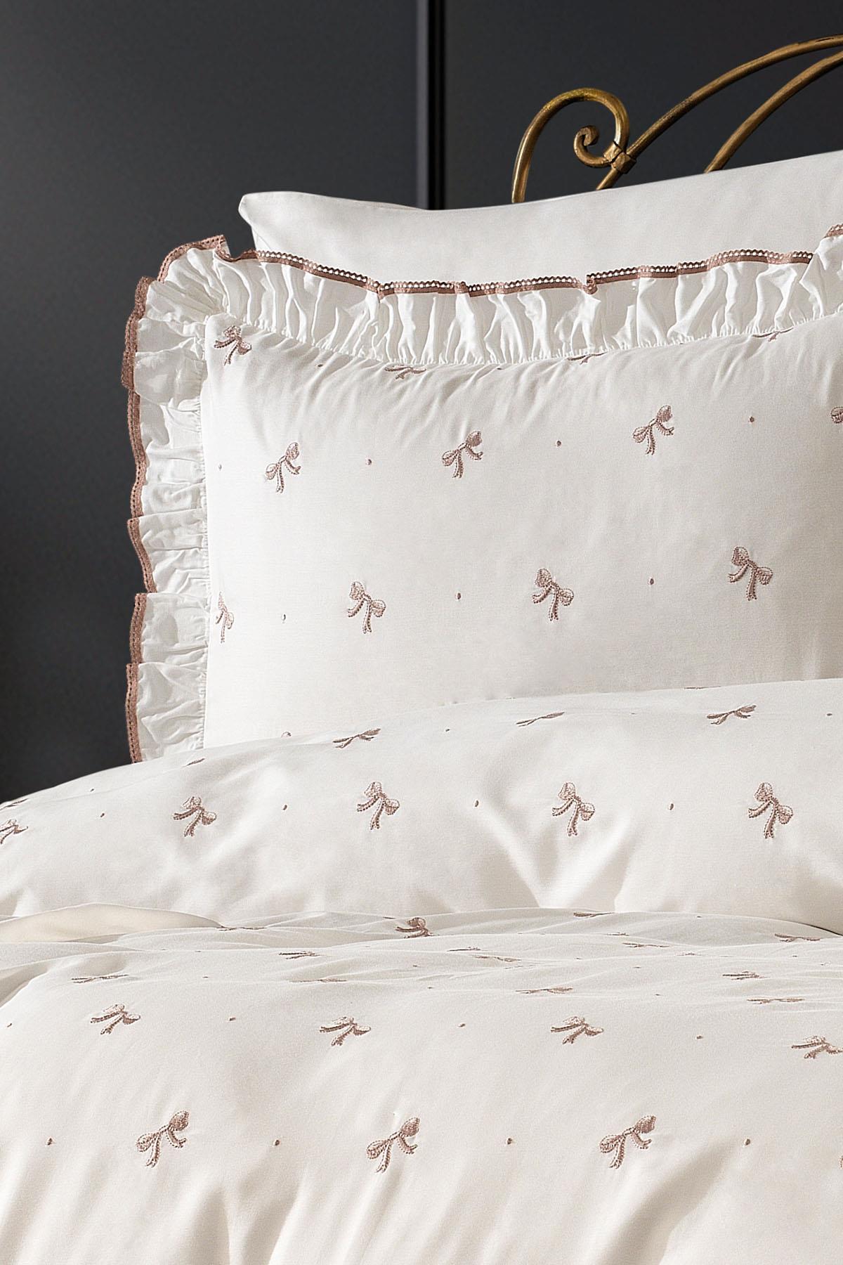 Serena Fiyonk Nakışlı Pamuk Saten Super King Size 6 Parça Nevresim Takımı