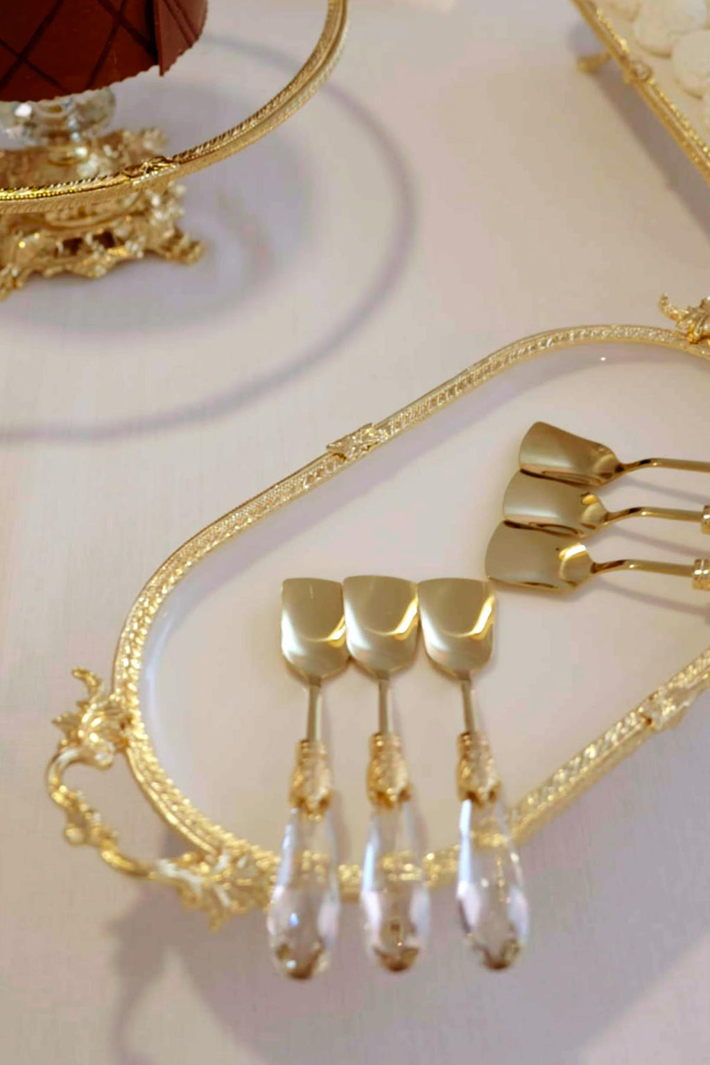 Sierra Altın Detaylı Kulplu Porselen Sunumluk Oval (30 x 16 cm) - Nazik Home - Yuvama Değer!