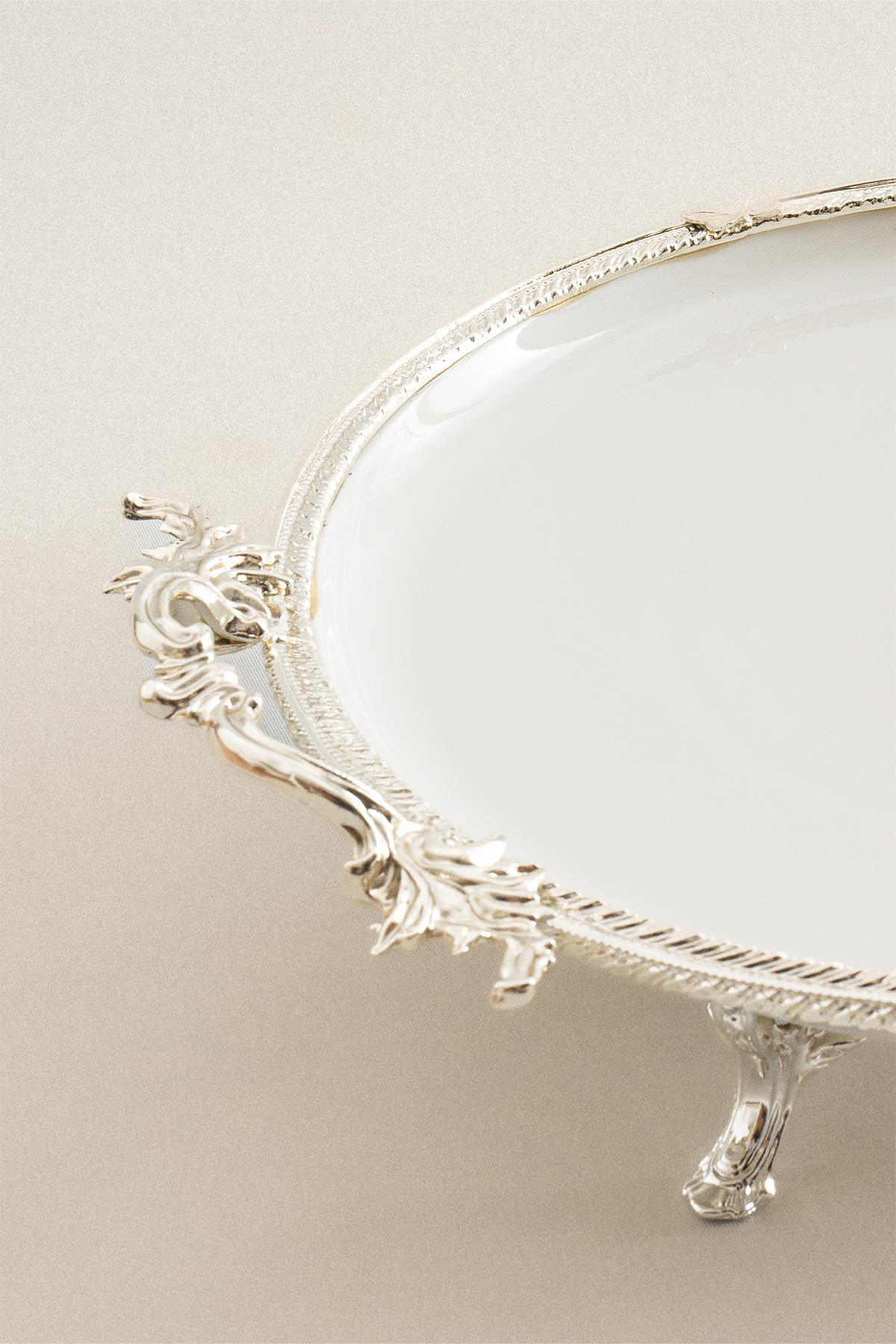 Sierra Gümüş Detaylı Kulplu Porselen Sunumluk Yuvarlak (29 cm) - Nazik Home - Yuvama Değer!