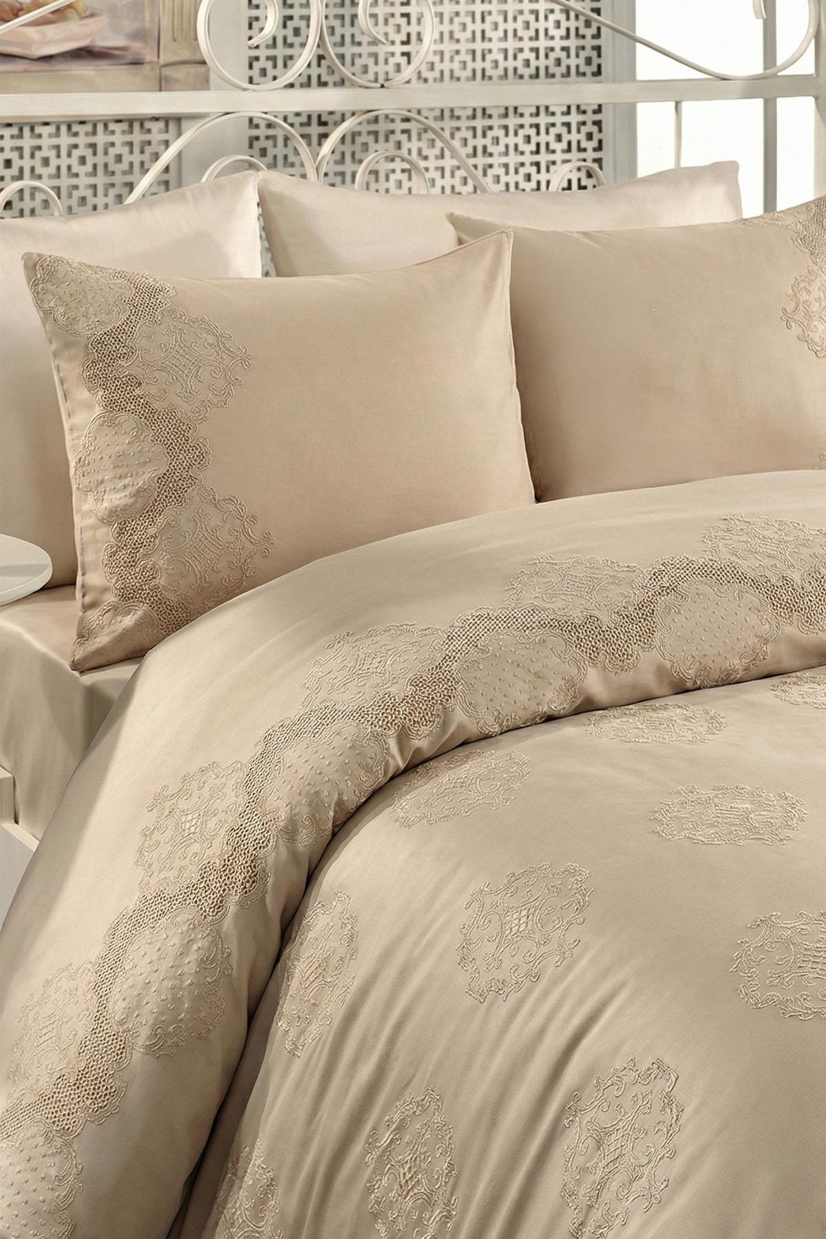 Simena İşlemeli Pamuk Saten Super King Size 6 Parça Nevresim Takımı