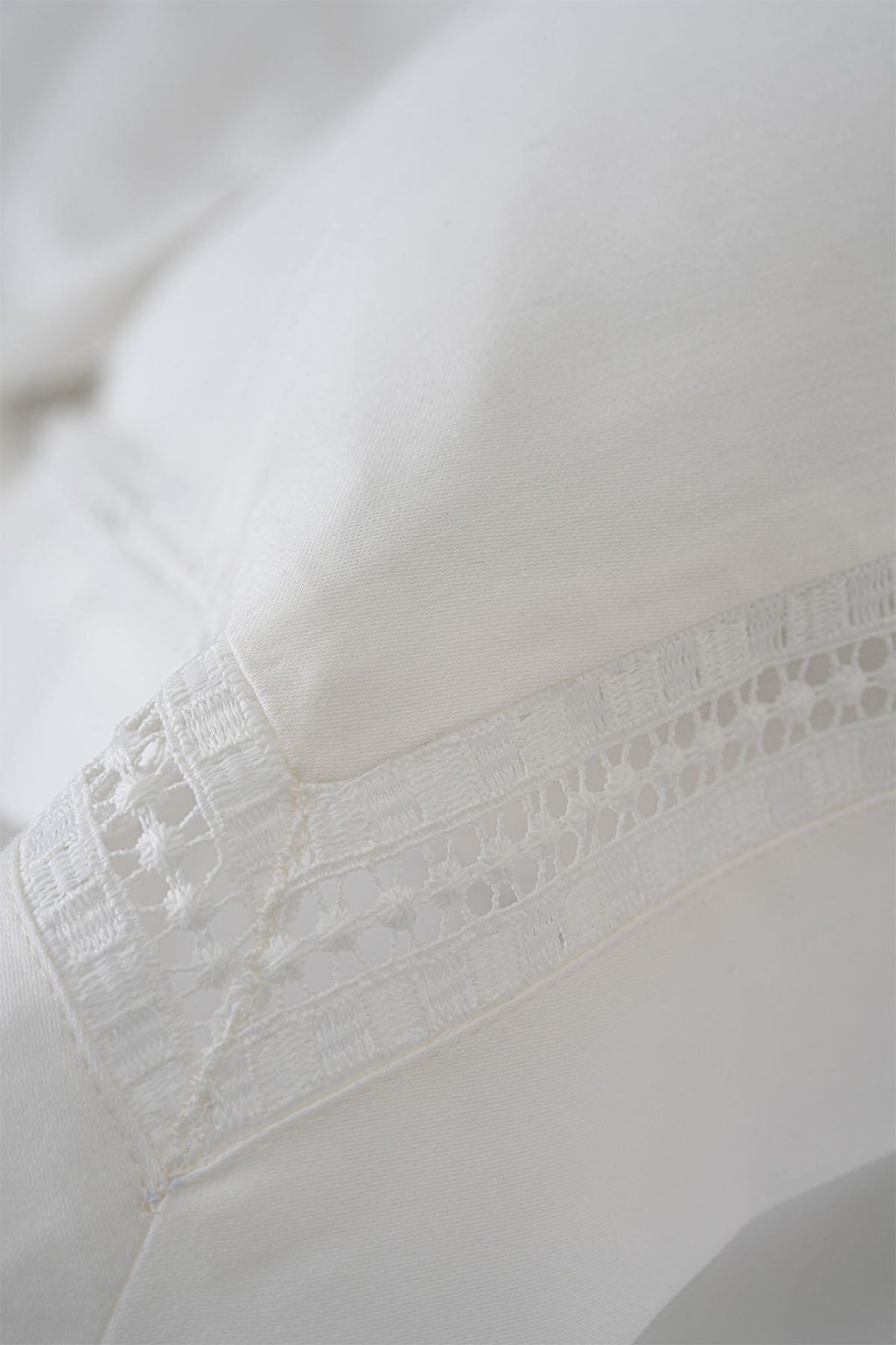 Sofia İşlemeli Pamuk Saten King Size 6 Parça Nevresim Takımı