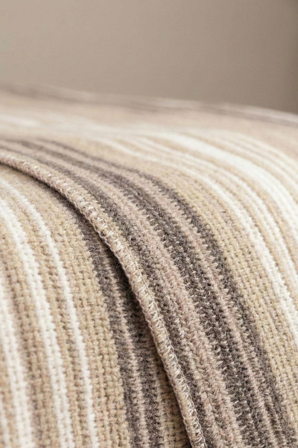 Trend Çizgili Çift Kişilik Battaniye (180 x 220 cm)