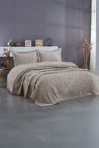 Venüs Ponponlu Pamuklu Çift Kişilik Yatak Örtüsü