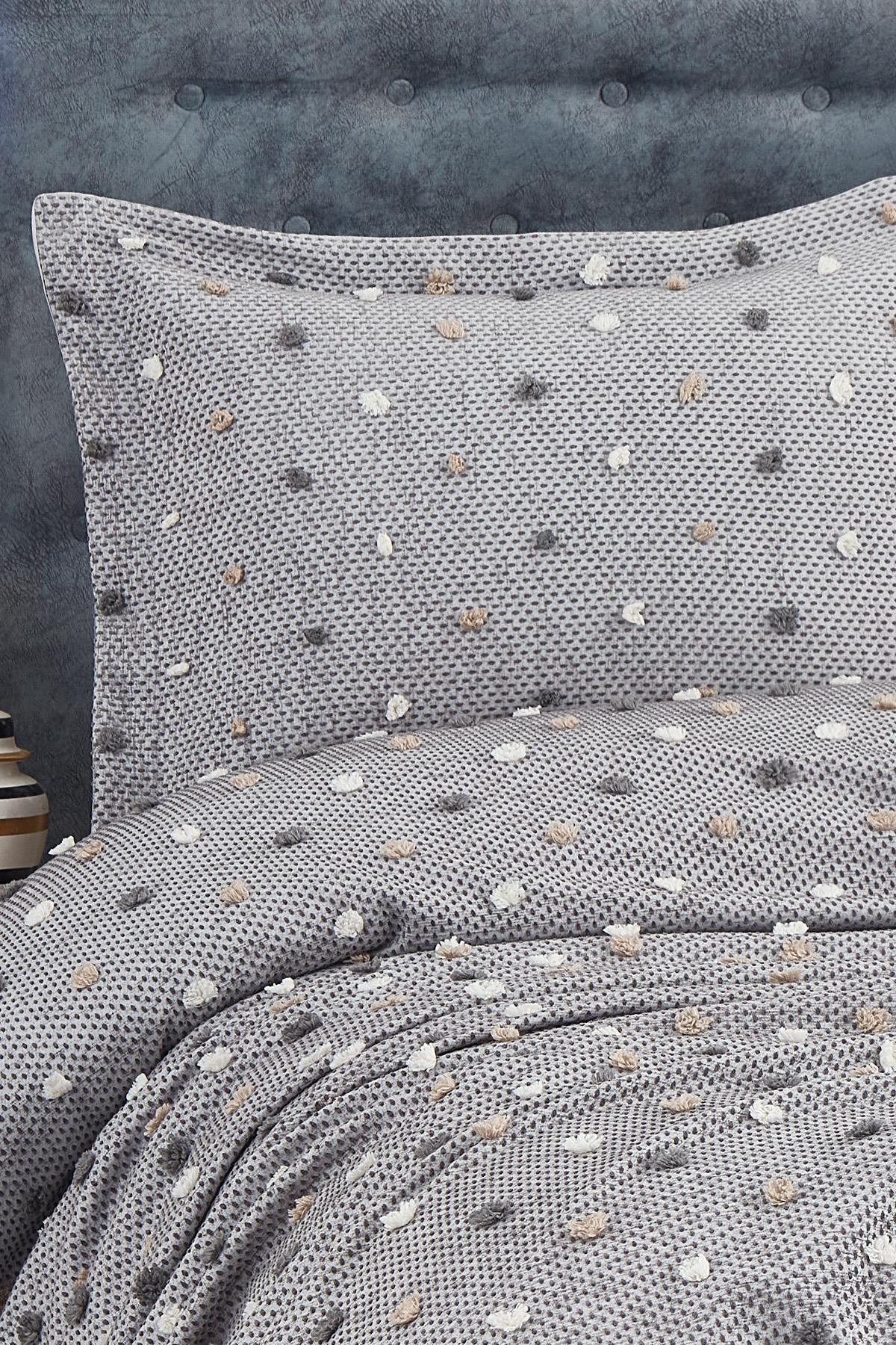 Venüs Ponponlu Pamuklu Çift Kişilik Yatak Örtüsü