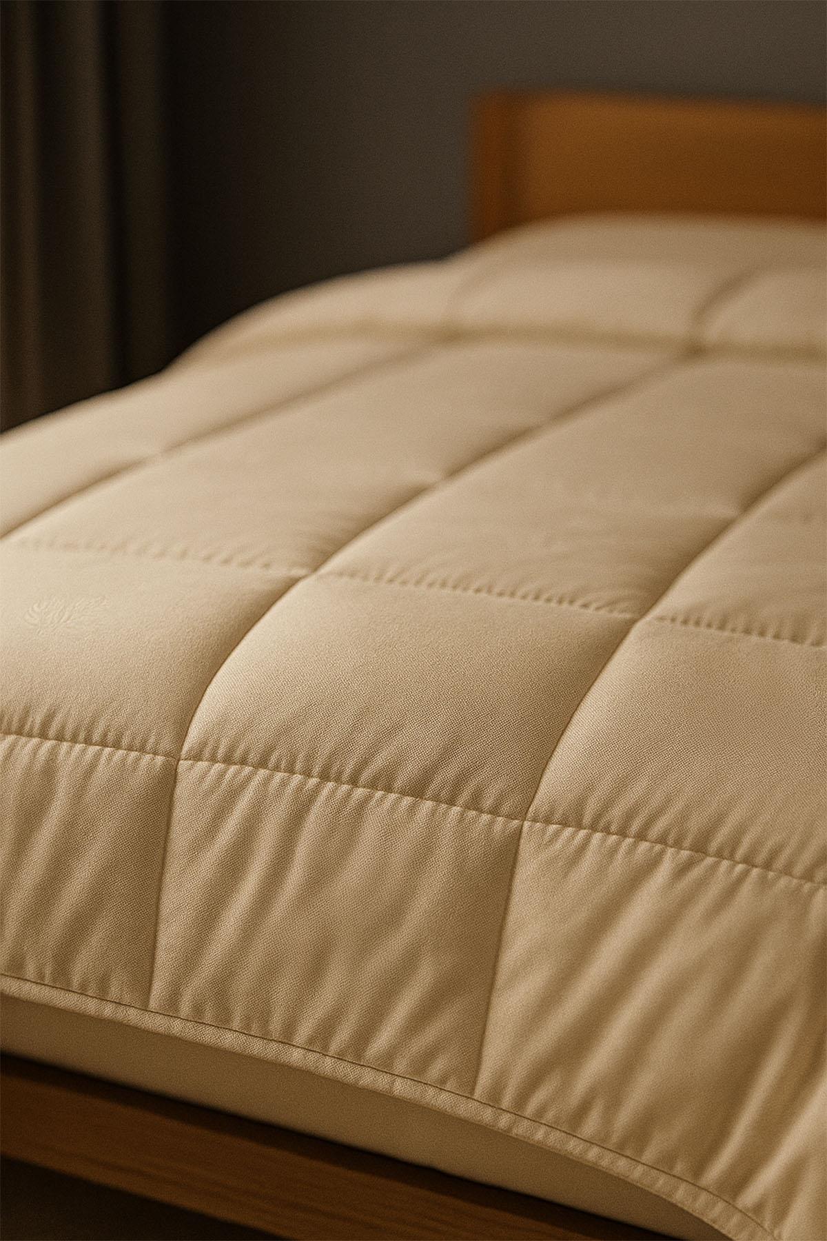 Yün Yorgan Tek Kişilik (155 x 215 cm)