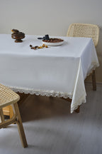 Zarif Dantelli Leke Tutmaz Masa Örtüsü (160 x 260 cm) - Nazik Home - Yuvama Değer!