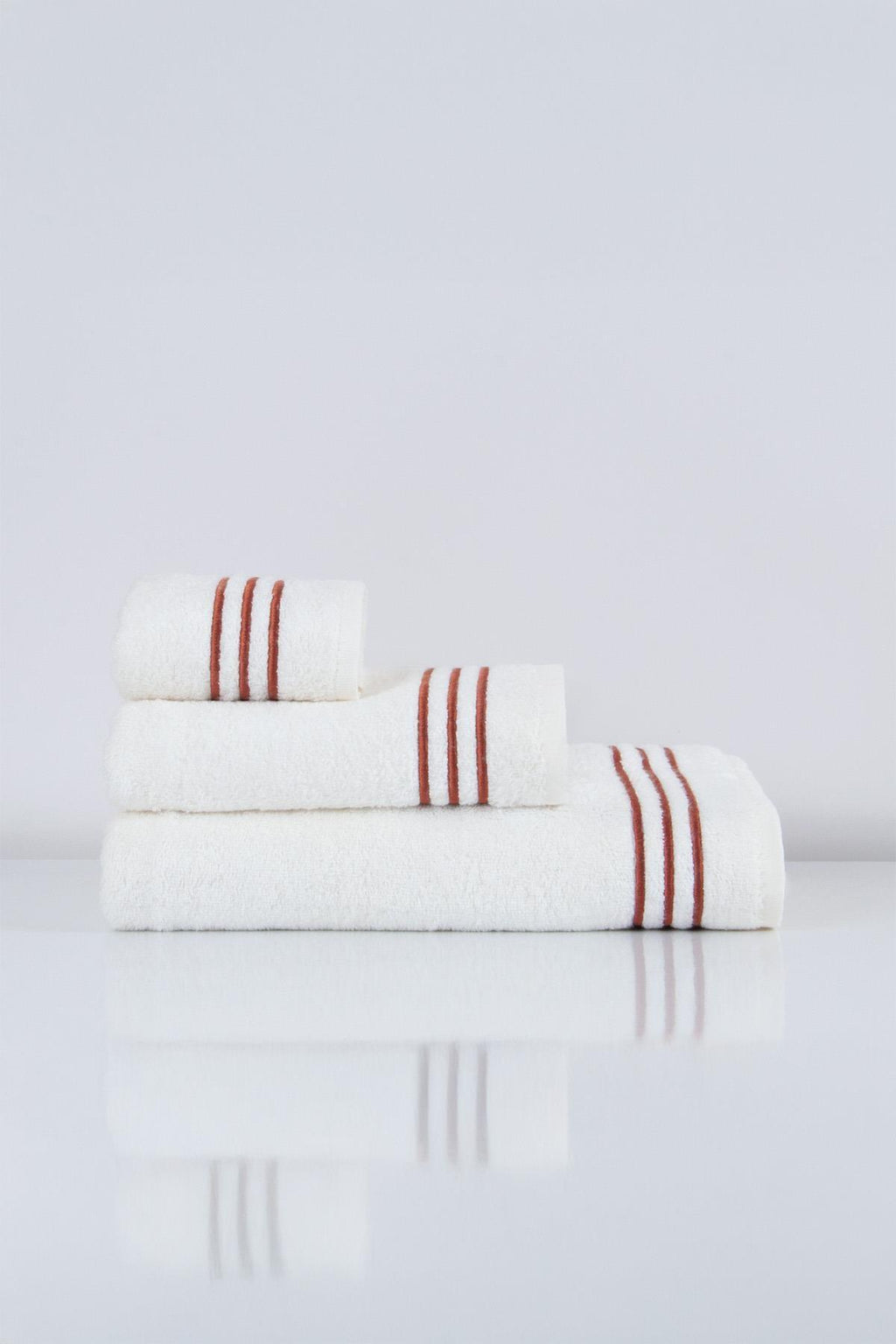 Zen Çizgi Nakışlı Banyo Havlusu (90 x 150 cm) - Nazik Home - Yuvama Değer!